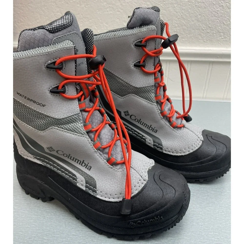 YOUTH COLUMBIA Winter Snow Bugaboot 400 Grams Waterproof Omni-Heat size 4